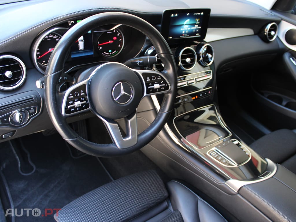 Mercedes-Benz GLC 300 e 4MATIC