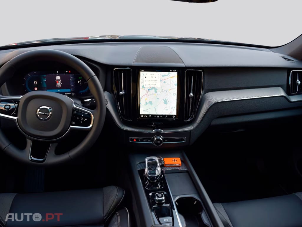 Volvo XC60 I.V.A DEDUTIVEL T8Plus Black Edition