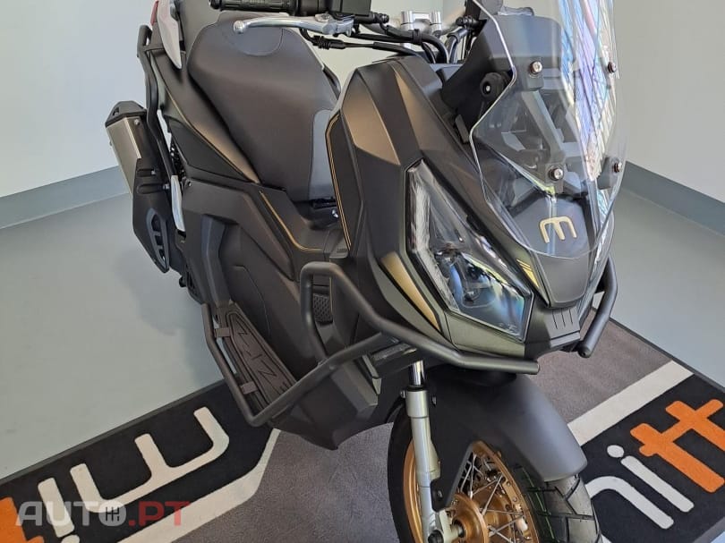 Mitt 125 ADV EXTREME