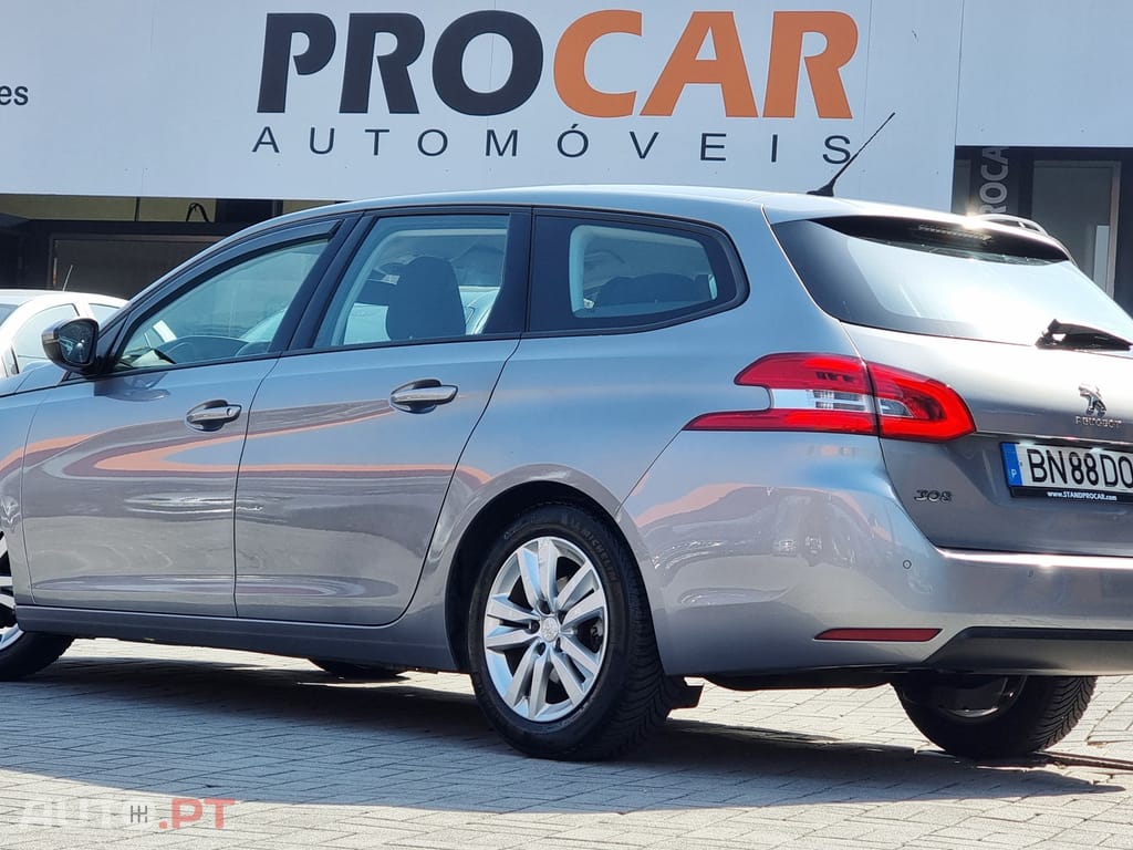 Peugeot 308 SW 1.2 PureTech Style