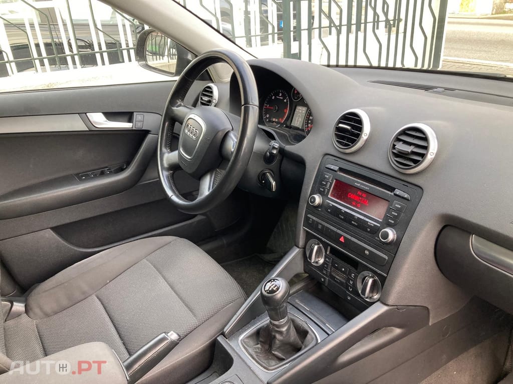 Audi A3 Sportback 1.6TDi Attraction