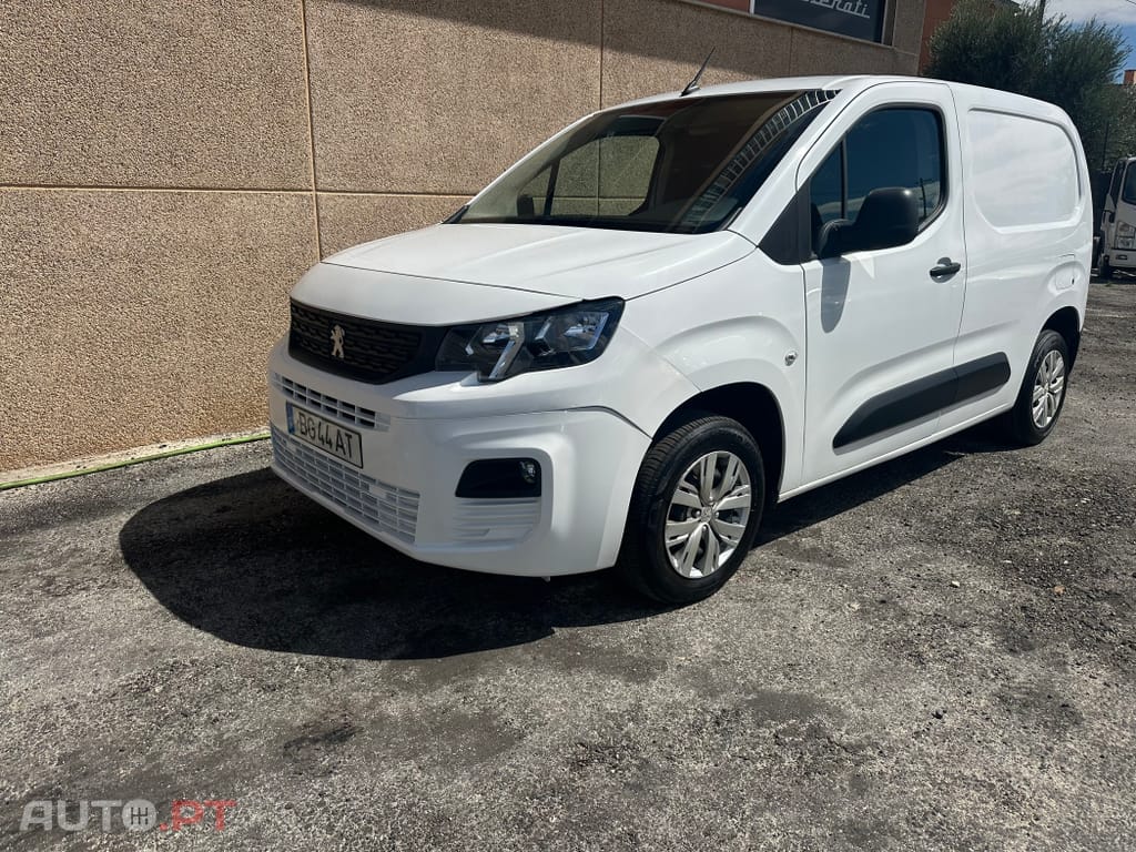 Peugeot Partner 1.5 BlueHDi Premium Standard