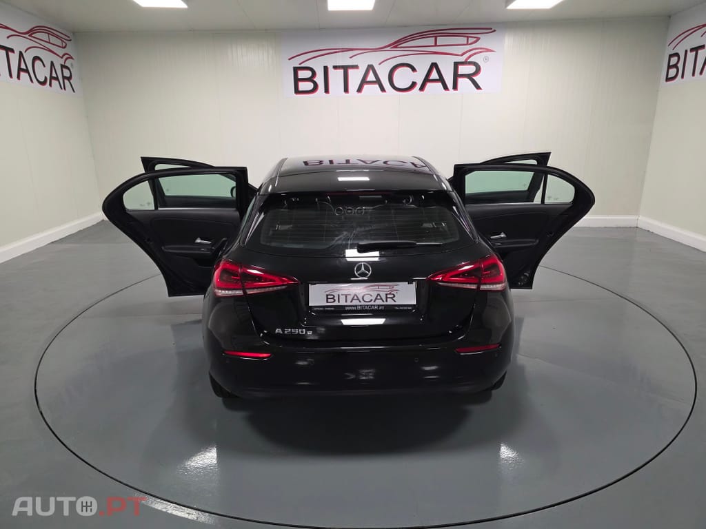 Mercedes-Benz A 250 e Style Plus