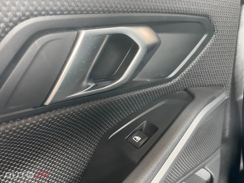 BMW 330 e iPerformance Advantage