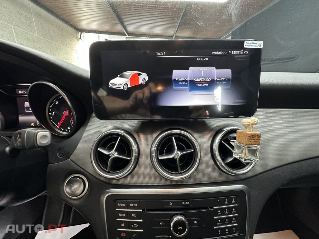 Mercedes-Benz CLA 200 d