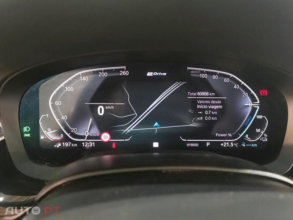 BMW 545 e xDrive Pack M