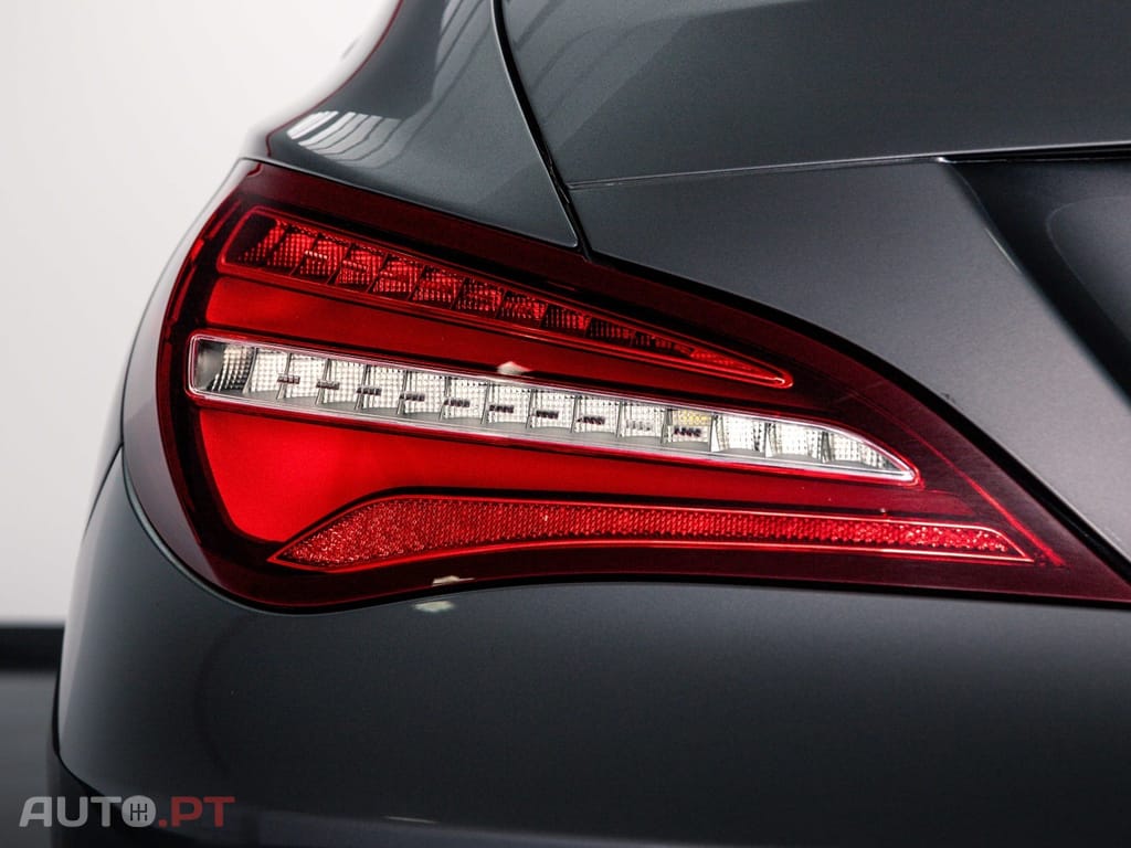Mercedes-Benz CLA 180 d Shooting Brake Urban