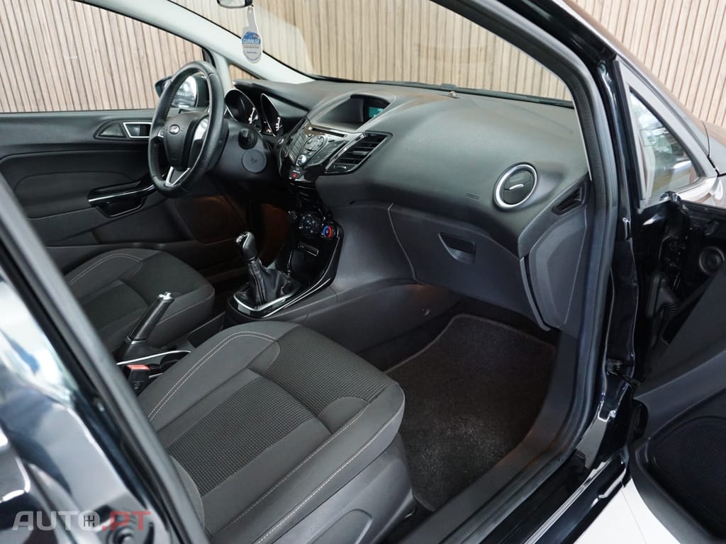 Ford Fiesta 1.0 Ti-VCT Titanium