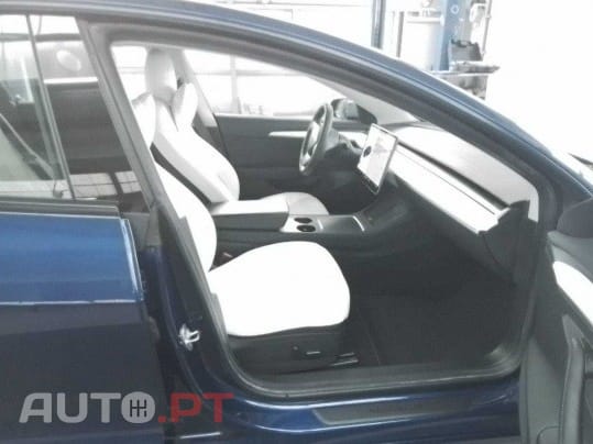 Tesla Model 3 Long Range AWD Dual Motor