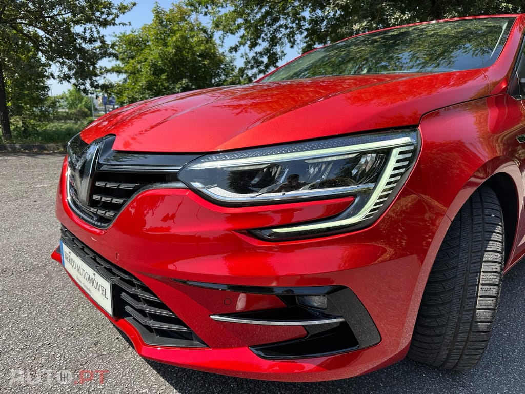 Renault Mégane 1.5 Blue dCi Intens EDC