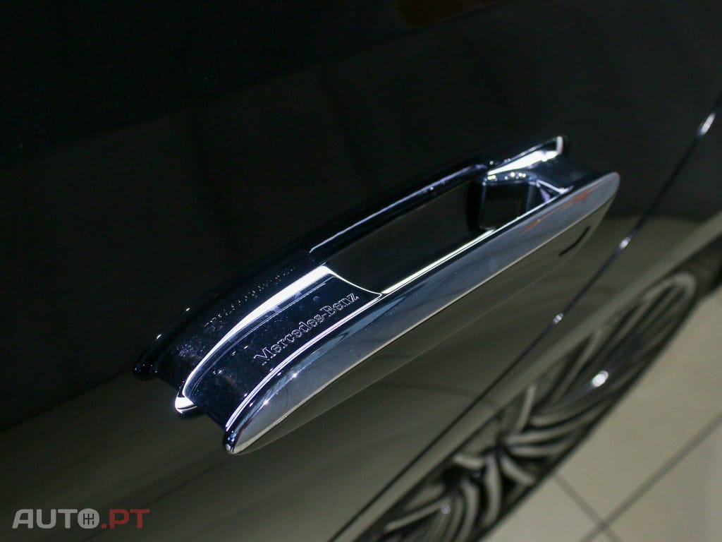 Mercedes-Benz E 300 de