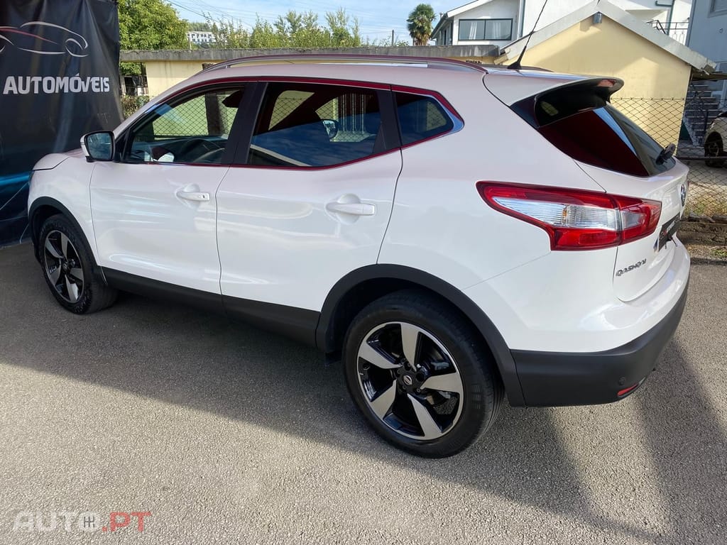 Nissan Qashqai 1.5 dCi Acenta Nissan Connect