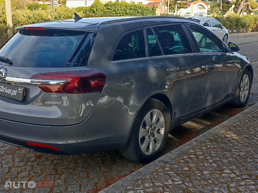 Opel Insignia 1.6 CDTi Cosmo S/S J17