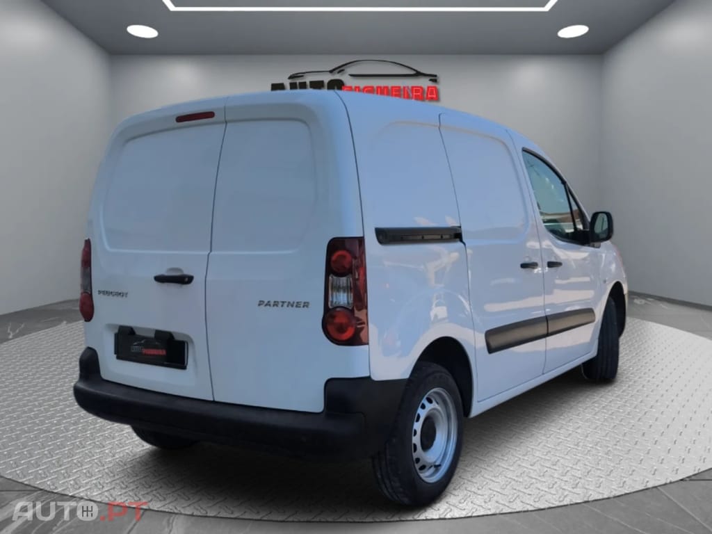 Peugeot Partner 1.6 BlueHDi L1 Premium 3L