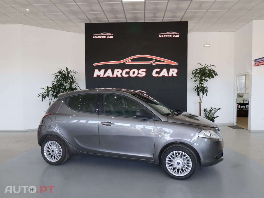 Lancia Ypsilon 1.2 S&S Fashion
