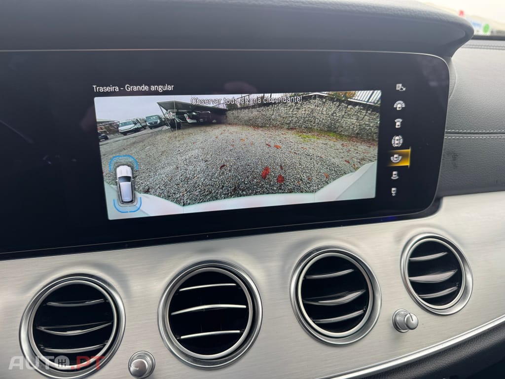 Mercedes-Benz E 300 de AMG Line