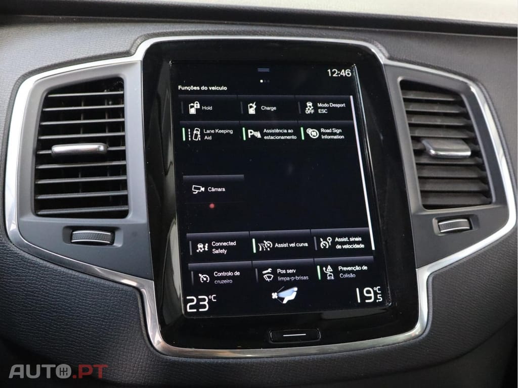 Volvo XC90 T8 Phev Momentum 4WD