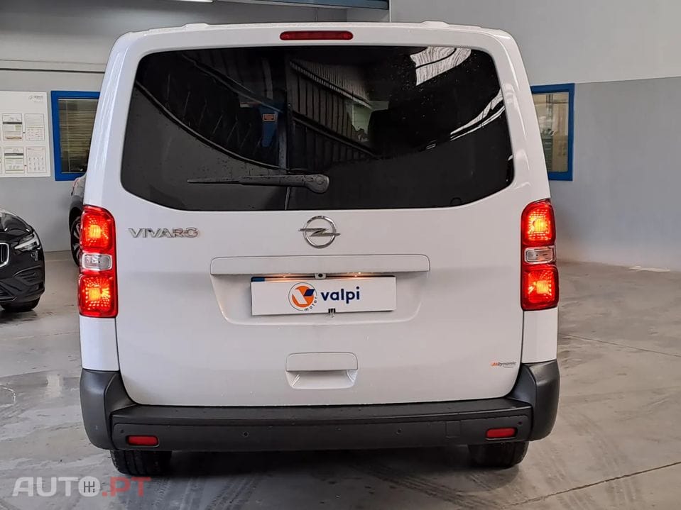 Opel Vivaro 1.5 CDTi L3H1 9Lugares