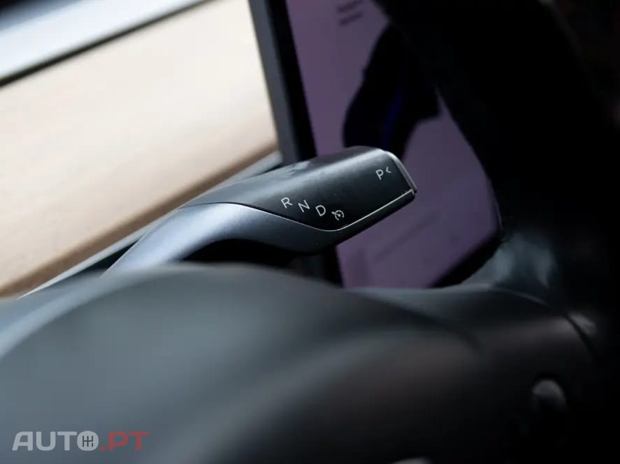 Tesla Model 3 Long-Range Dual Motor AWD
