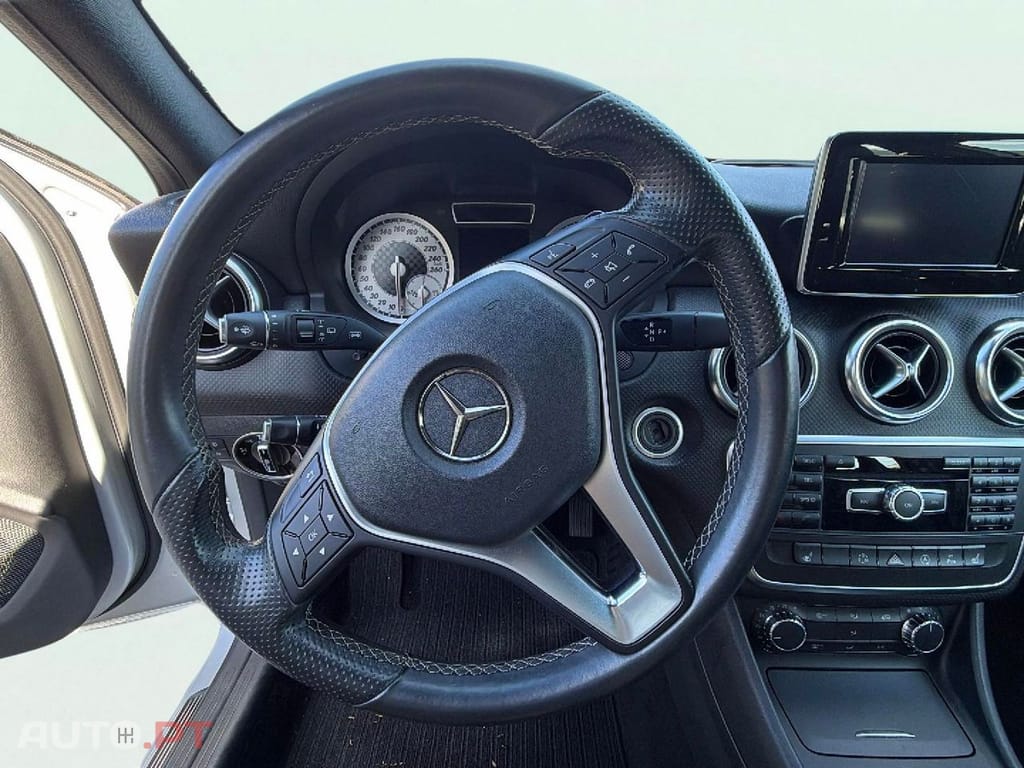 Mercedes-Benz A 180 CDI 7G-DCT Urban