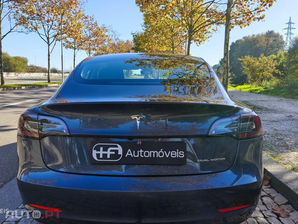 Tesla Model 3 Long Range AWD Dual Motor