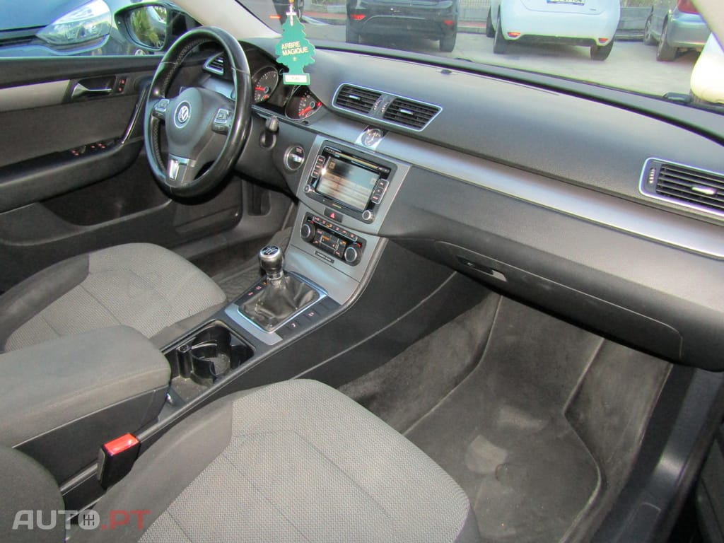 Volkswagen Passat 2.0 TDi Ed. Tr.Pack BlueMotion