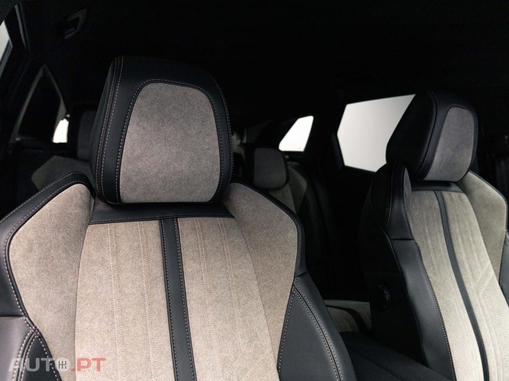 Peugeot 3008 1.6 Hybrid Allure Pack e-EAT8