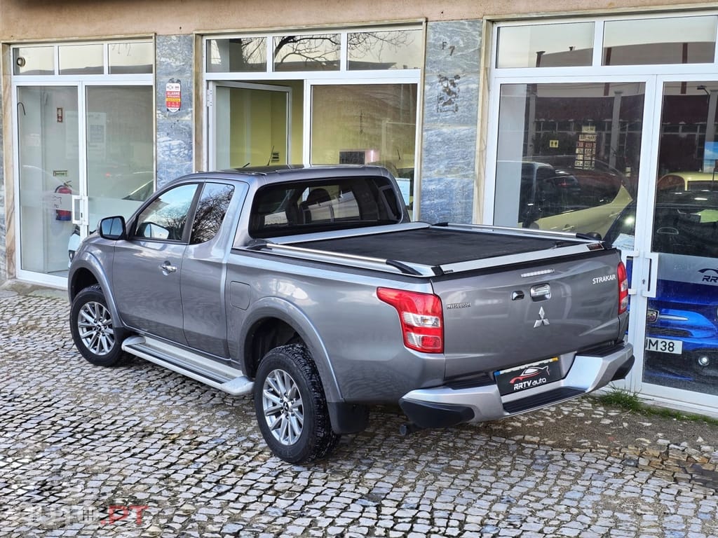 Mitsubishi L200 2.4 DI-D CD Instyle Strakar 4WD