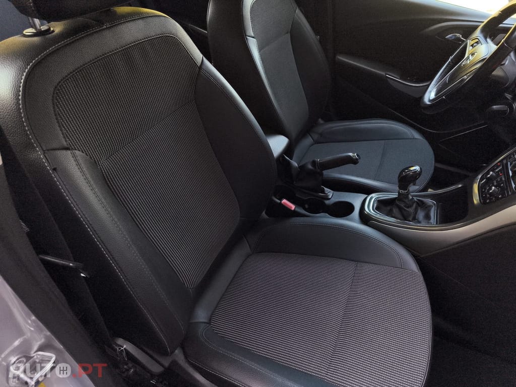 Opel Astra 1.7 CDTi Selection Business