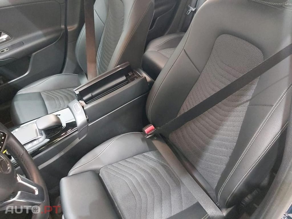 Mercedes-Benz A 250 e Style Plus