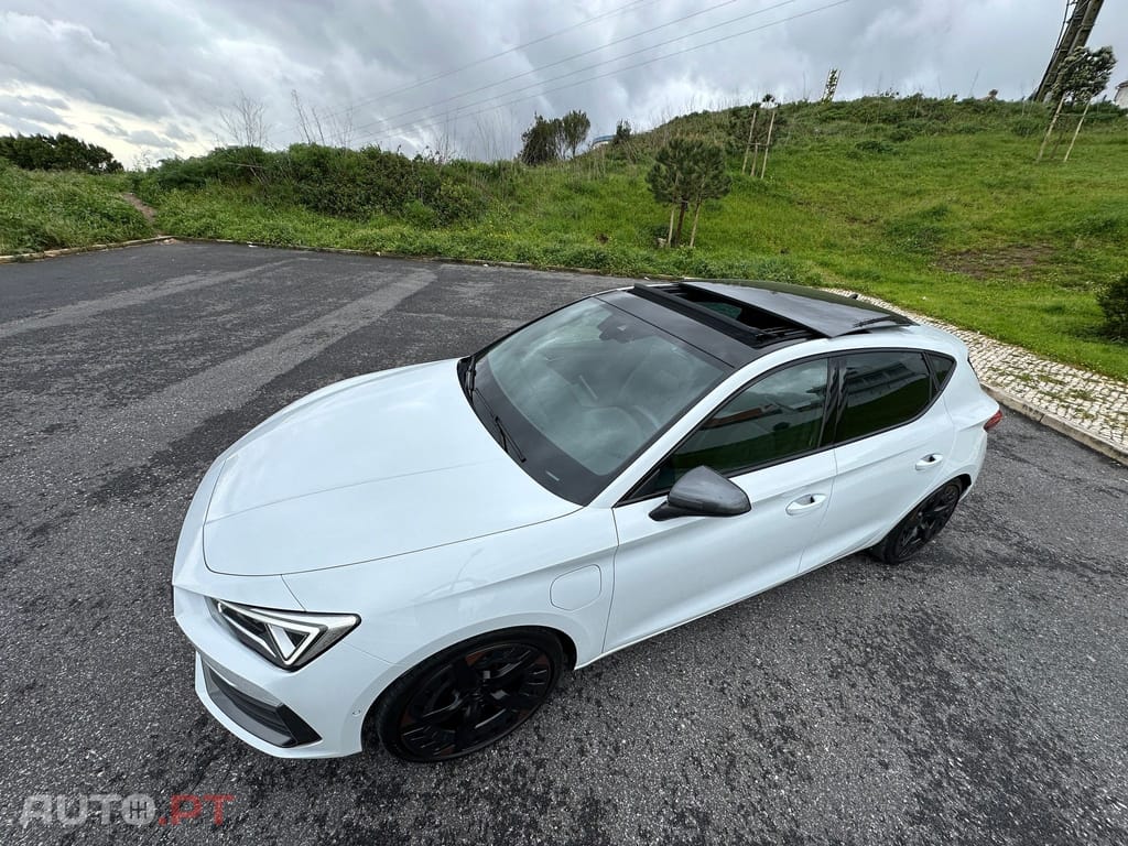 Cupra Leon 1.4 e-Hybrid VZ DSG