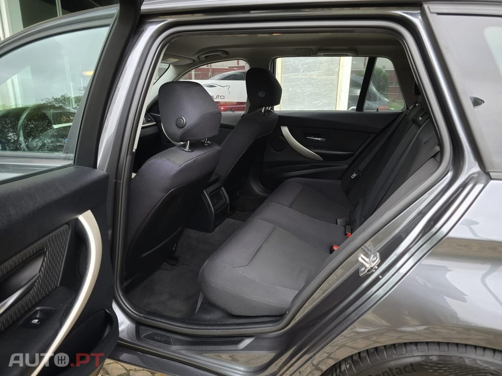 BMW 320 d Touring EfficientDynamics