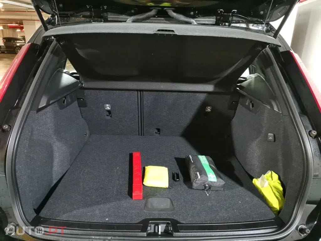 Volvo XC40 1.5 T2 Momentum