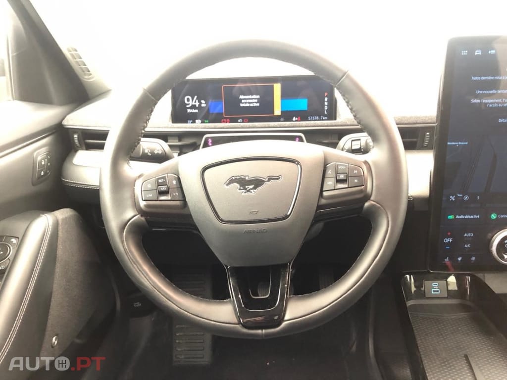 Ford Mustang Mach-E Standard Range