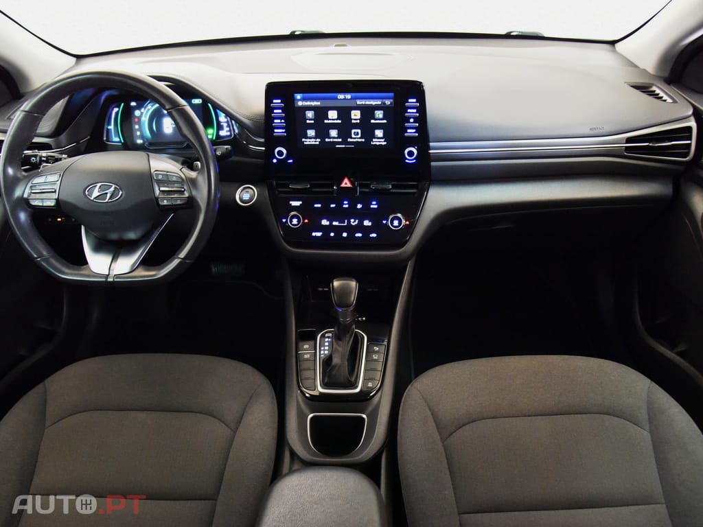 Hyundai Ioniq 1.6 GDI PHEV