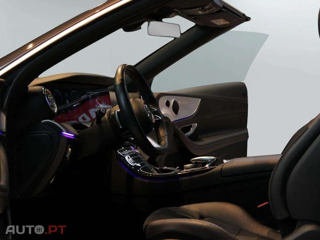 Mercedes-Benz E 220 AMG LINE