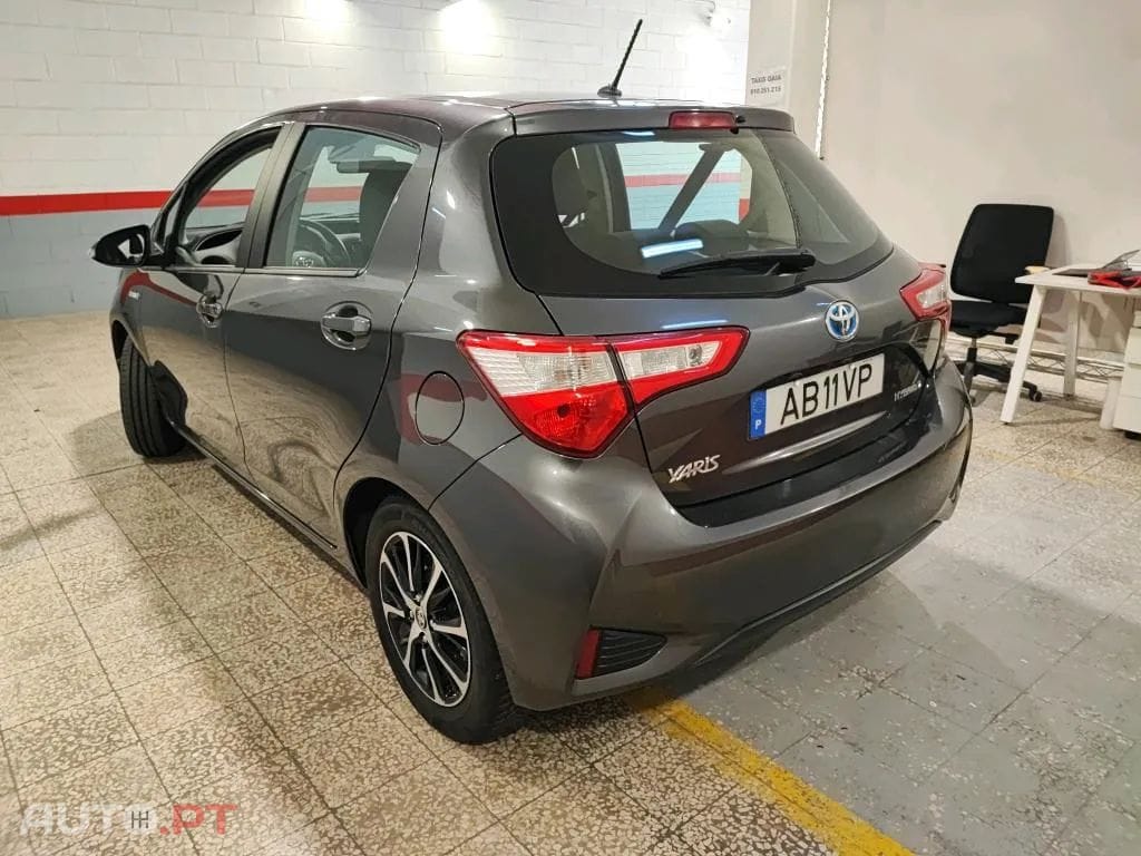 Toyota Yaris 1.5 HSD Comfort