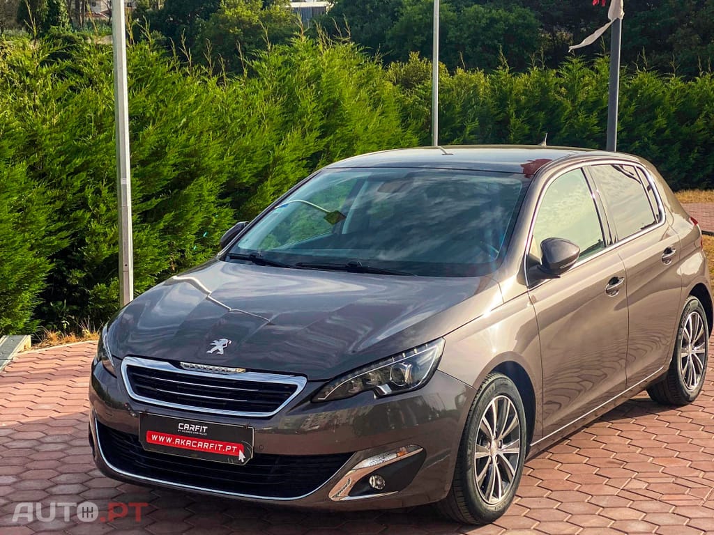 Peugeot 308 1.6 e-HDi Allure J17