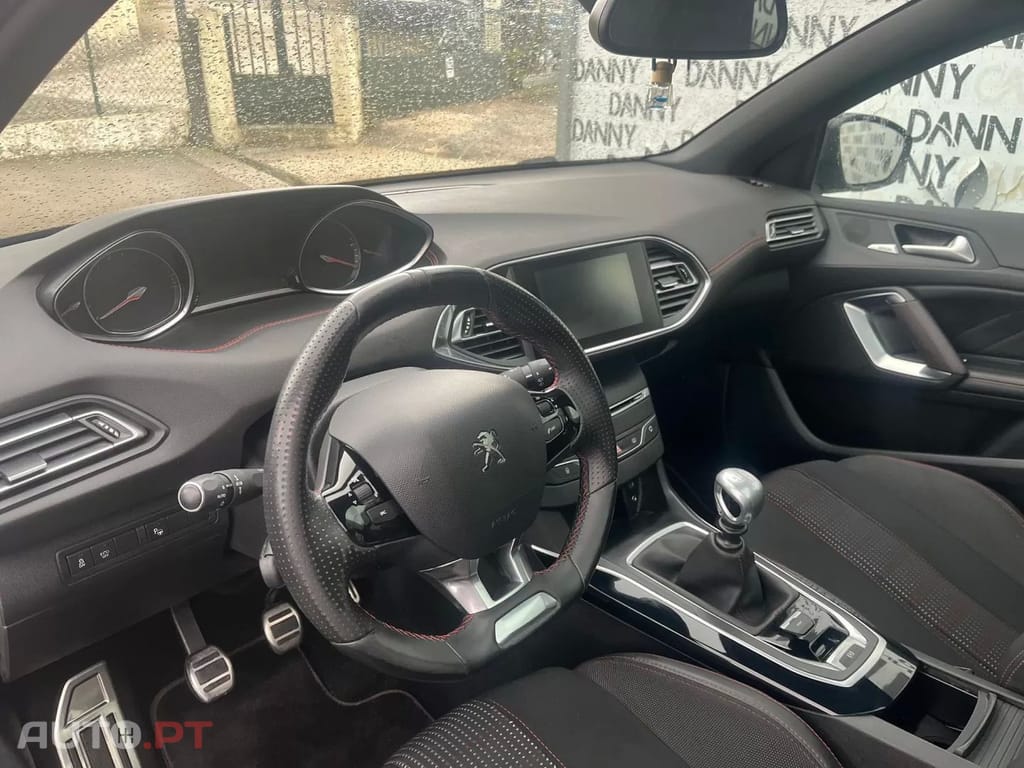 Peugeot 308 GT LINE