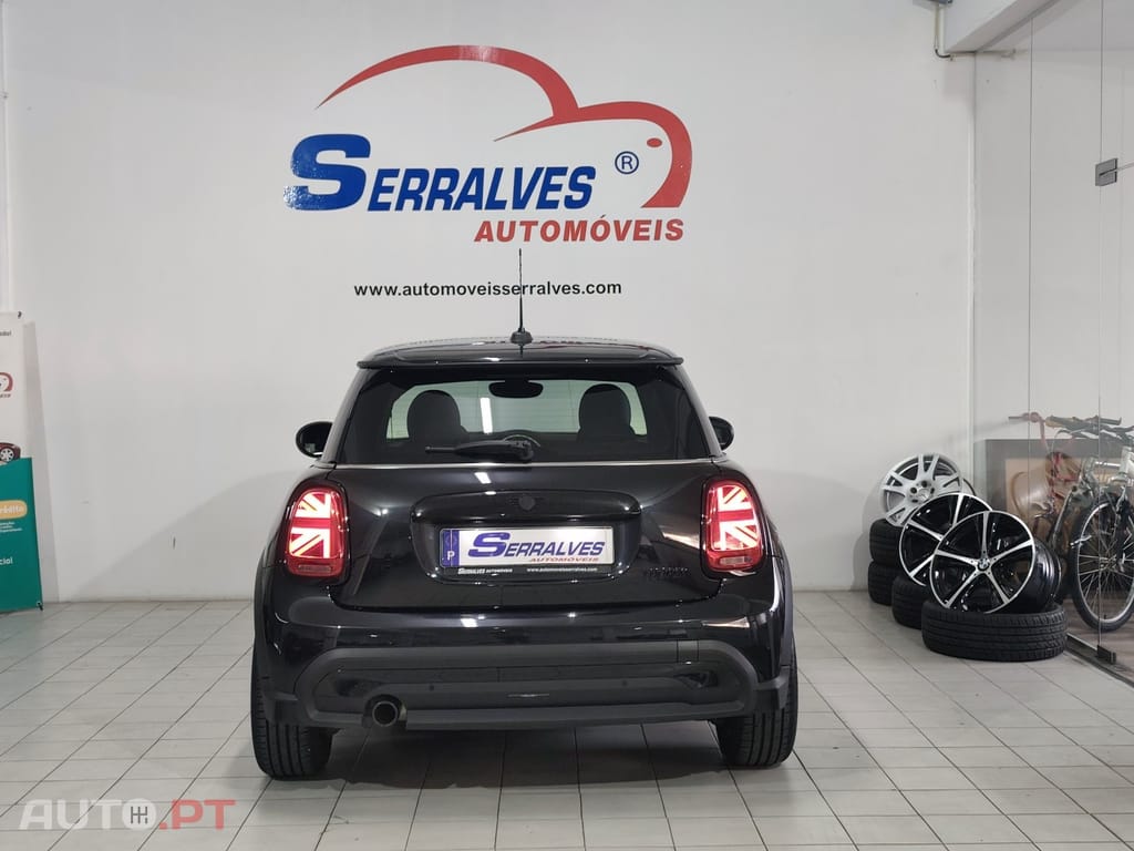 MINI Cooper Cooper Sport Edition Auto