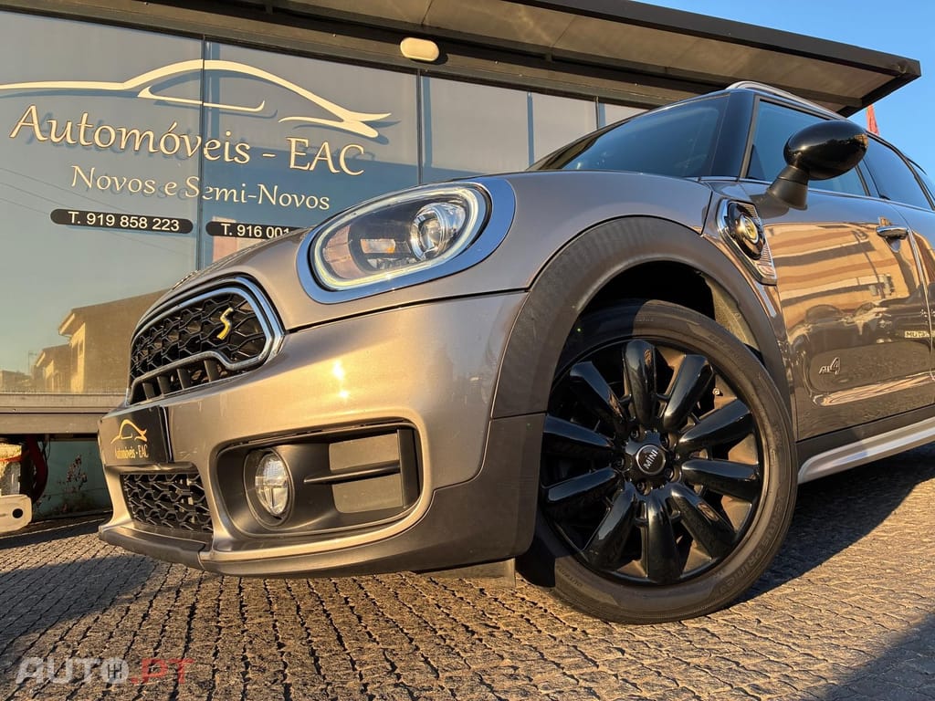MINI Countryman Cooper S E ALL4 Auto