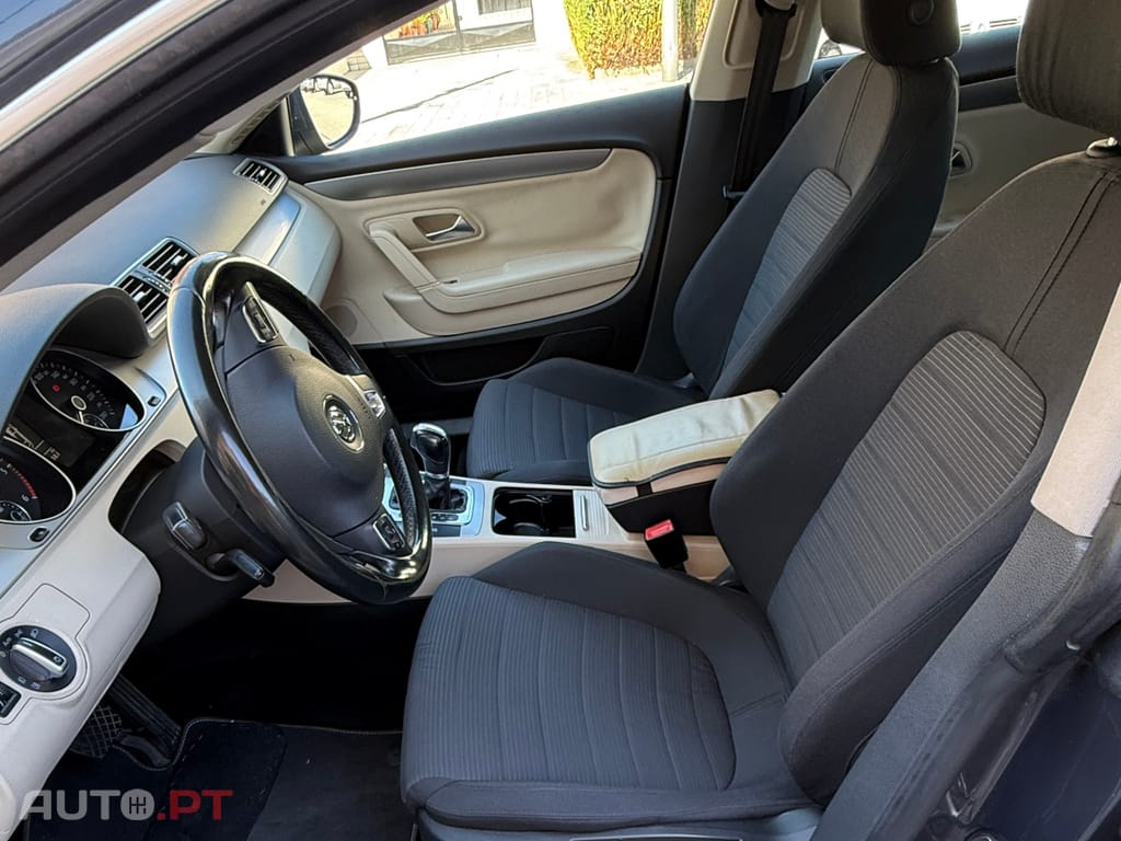 Volkswagen Passat CC DSG 2.0 tdi 2011