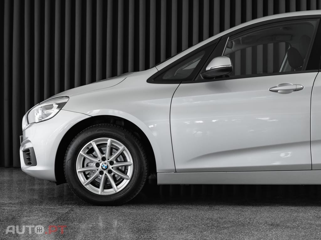 BMW 216 d Advantage