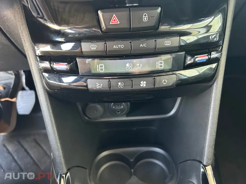 Peugeot 2008 BlueHDi FAP 120 STOP & START Allure