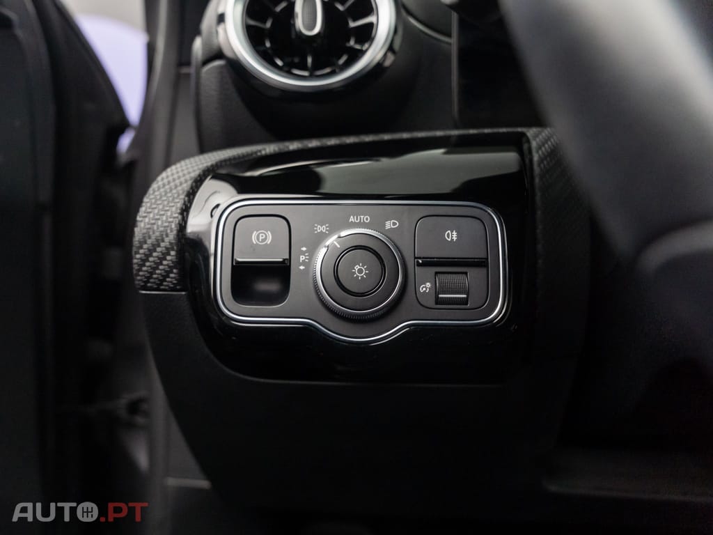 Mercedes-Benz A 250 e Style Plus