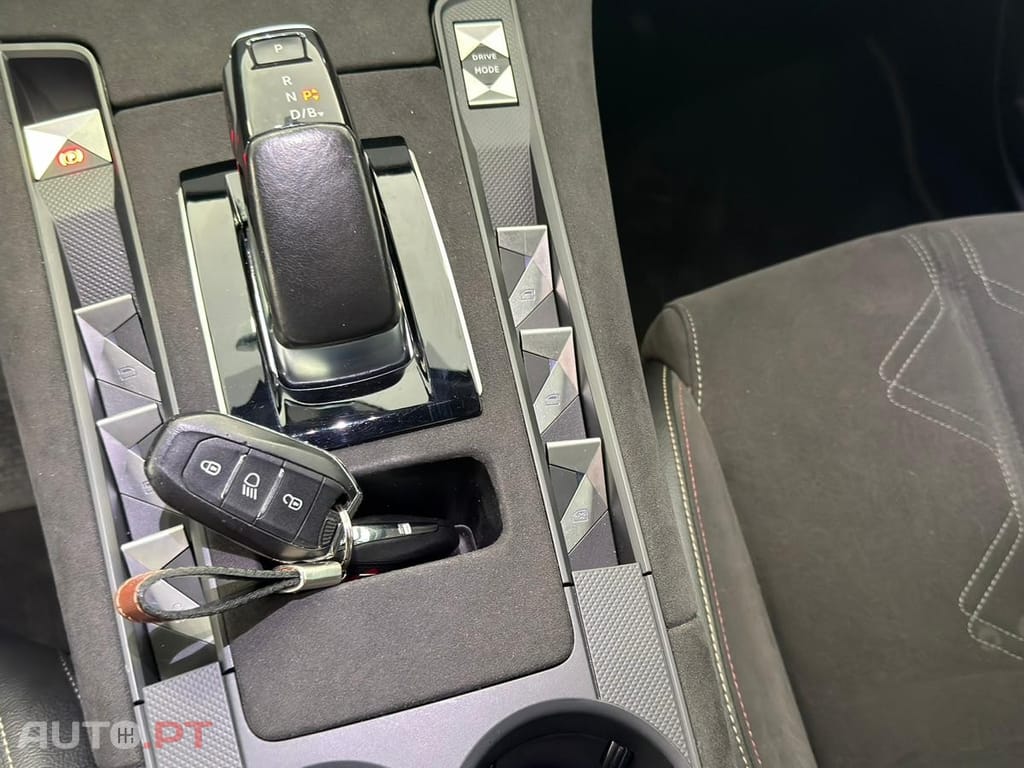 DS DS7 Crossback E-Tense So Chic EAT8