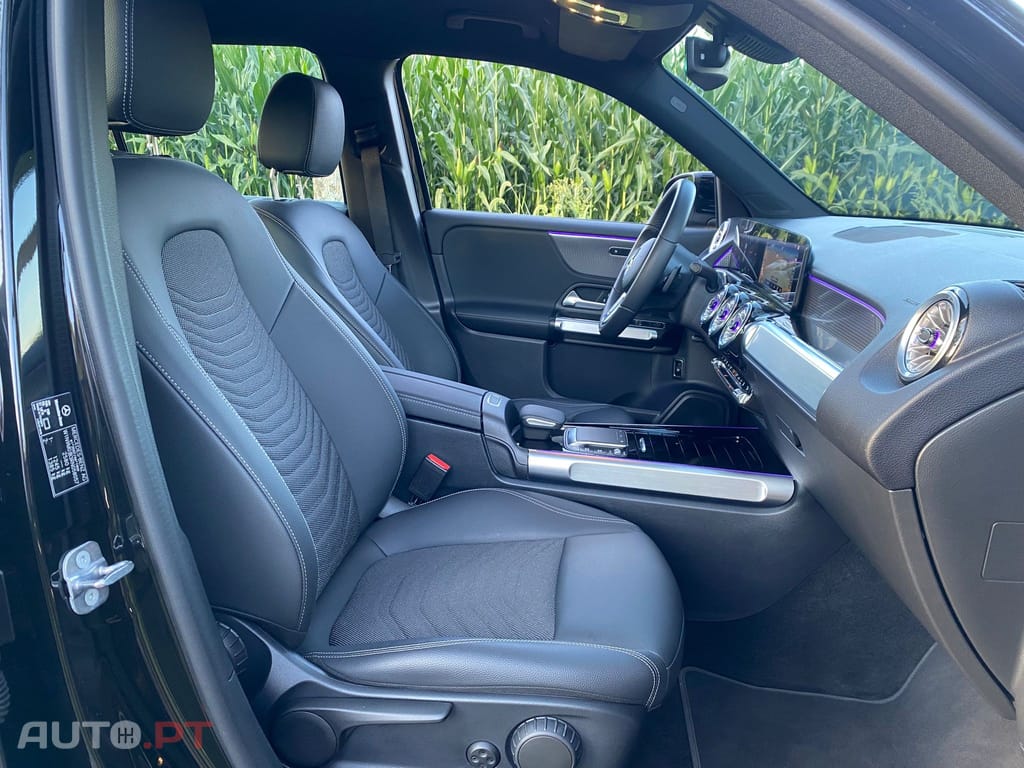 Mercedes-Benz EQB 300 4Matic