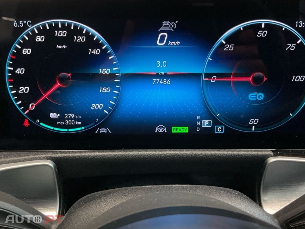 Mercedes-Benz EQB 300 AMG 95% I.V.A DEDUTIVEL 