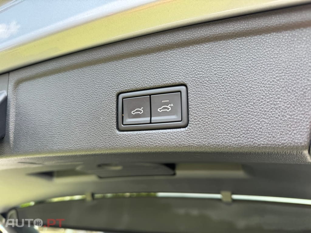 Volkswagen Touareg 3.0 TDI V6 R-Line