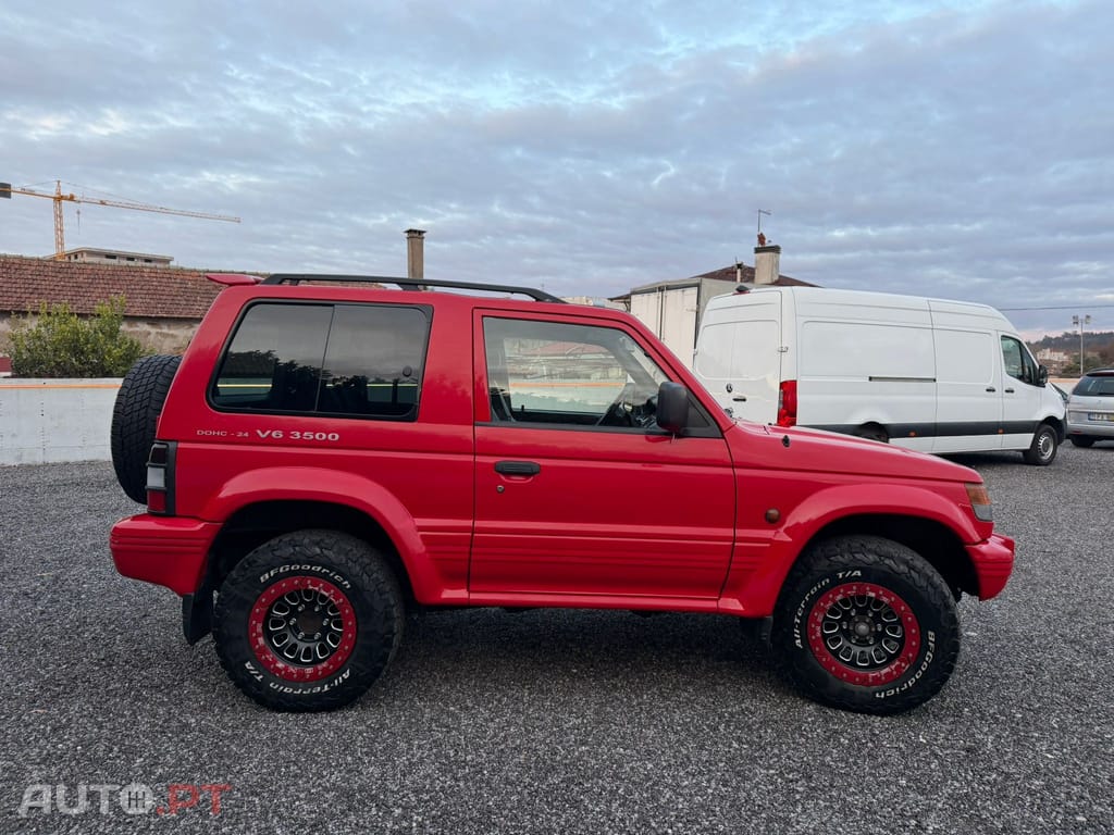 Mitsubishi Pajero 3.5 V6